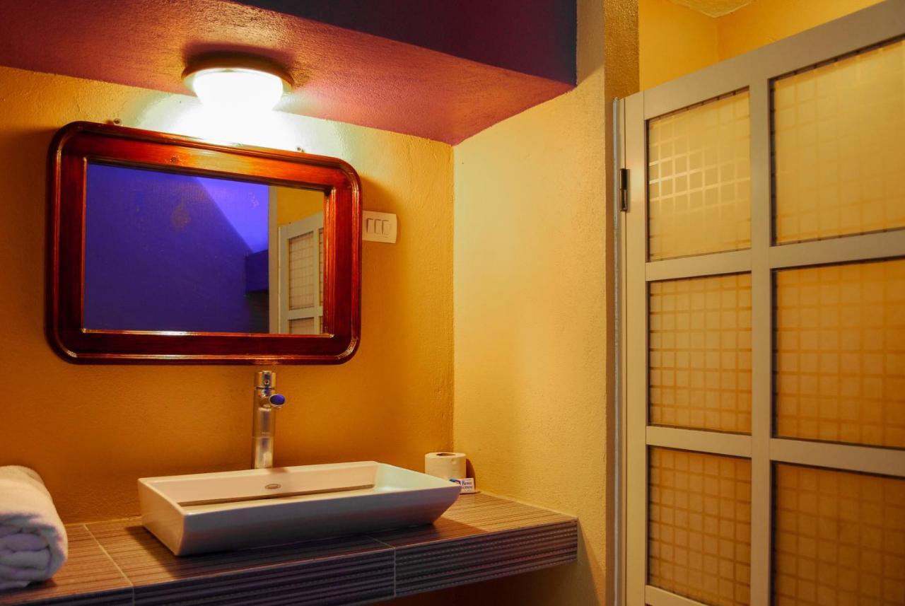 Hotel Oasis Monterrey Luaran gambar